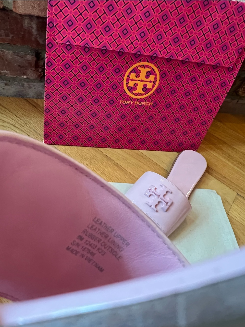 Tory Burch Petunia Pink Soft Patent Leather Everly Slide Sandals - Picture 6 of 9